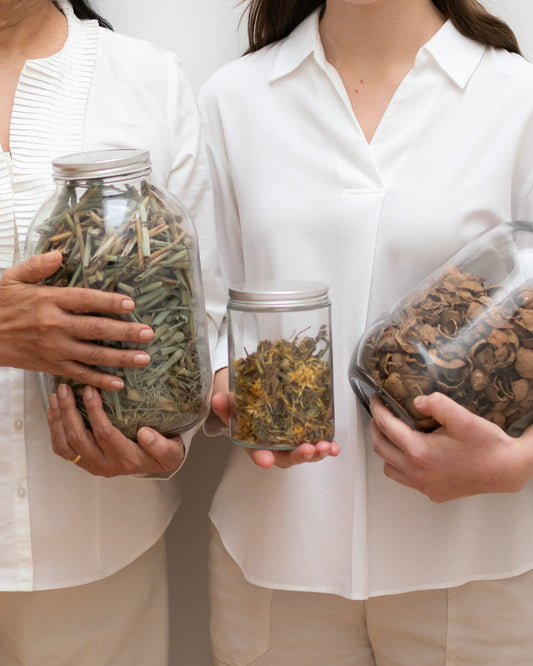 ¿Cómo leer etiquetas de productos para el cuidado personal? Guía práctica para identificar ingredientes dañinos o innecesarios